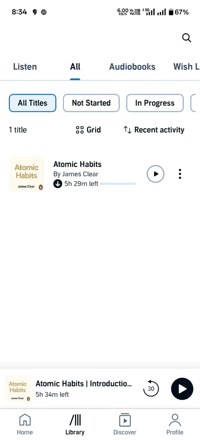 Visualizzazione della libreria dell'app mobile Audible che mostra gli audiolibri